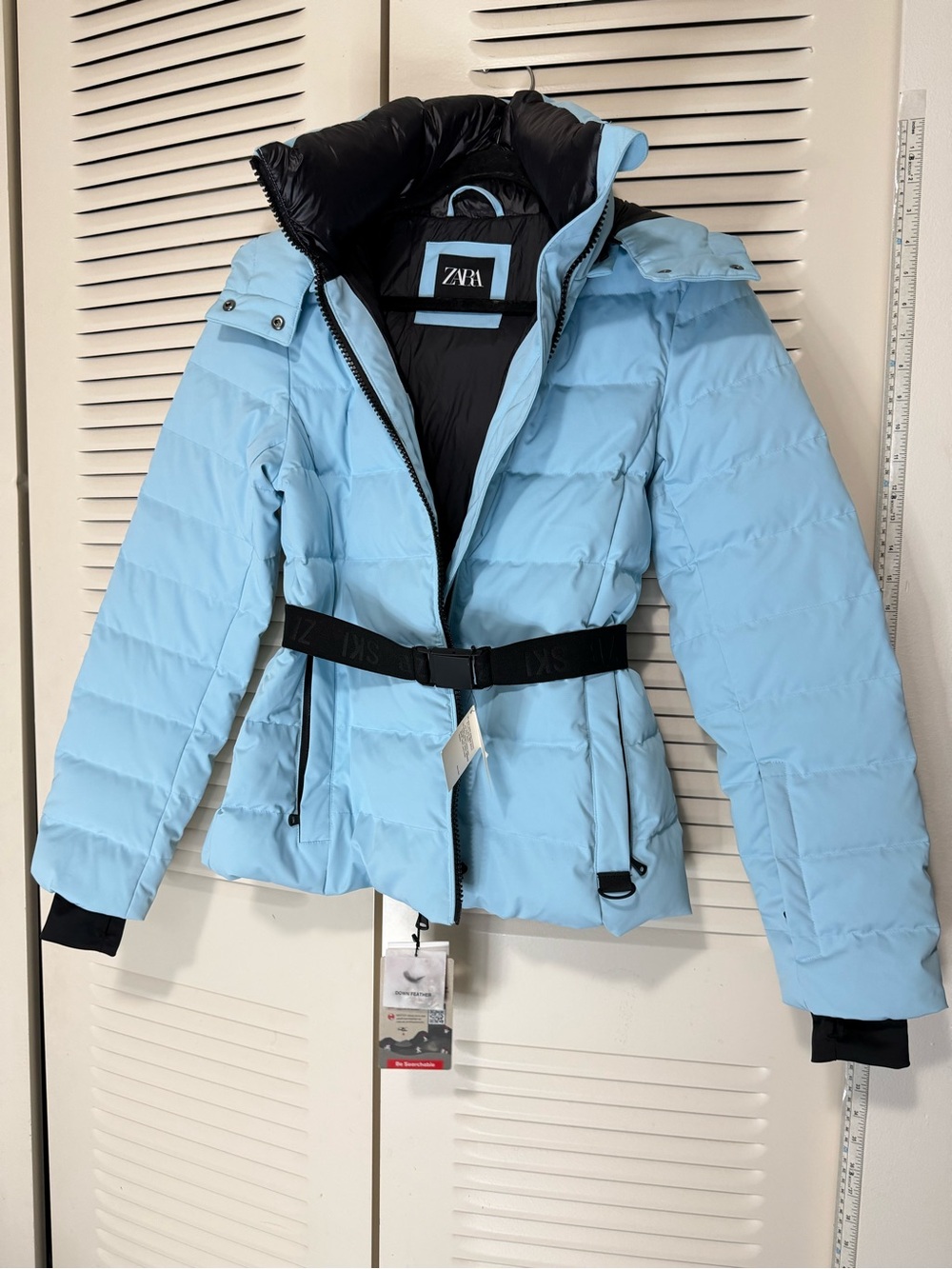 Zara ski collection Light Blue Hooded Puffer Jacket with Black Belt